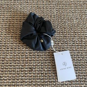 Anine Bing hair accessory